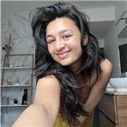 J’ai une curiosité intellectuelle qui me pousse à transmettre. 
Je souhaite prendre du plaisir, proposer une aide aux élèves.